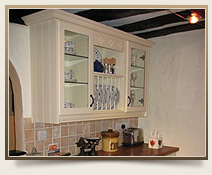 Beautiful Shaker Style Fitted Cupboard and Plate Rack.